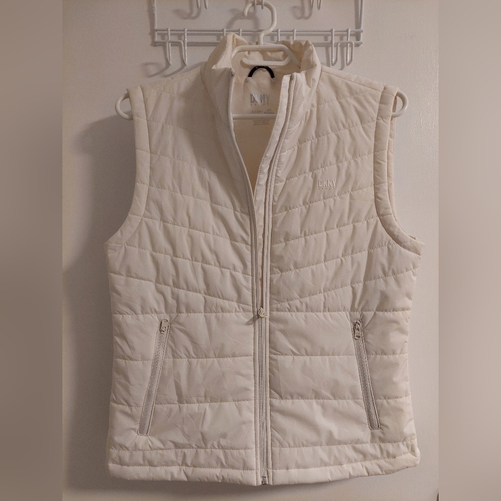 DKNY Women's Ivory Quilted Vest